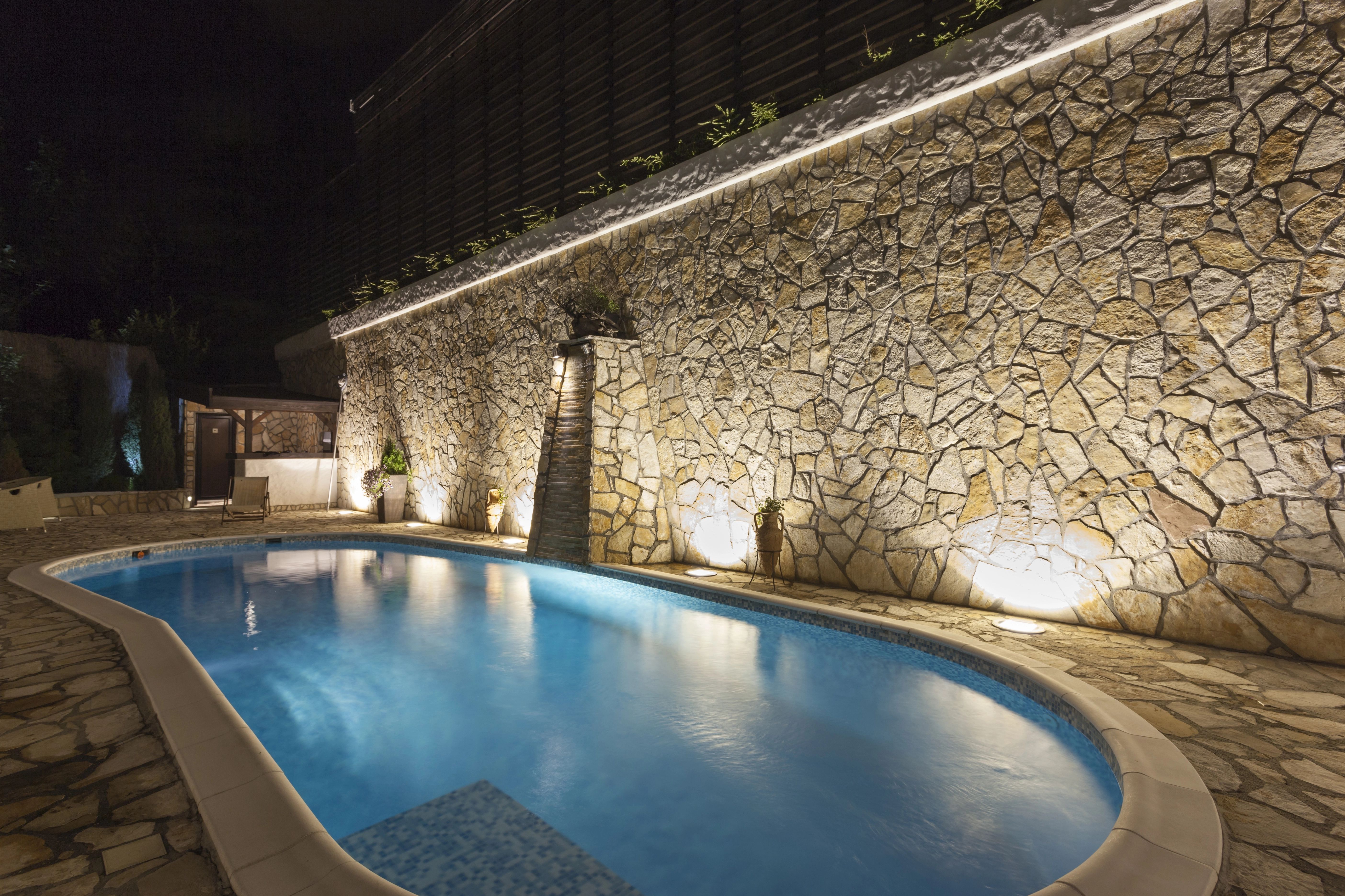 Sandwich Landscape & Outdoor Lighting Electricians