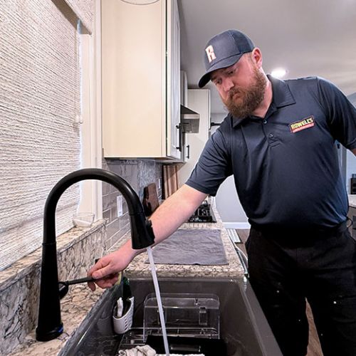 Sandwich Faucet and Sink Plumbing Pros